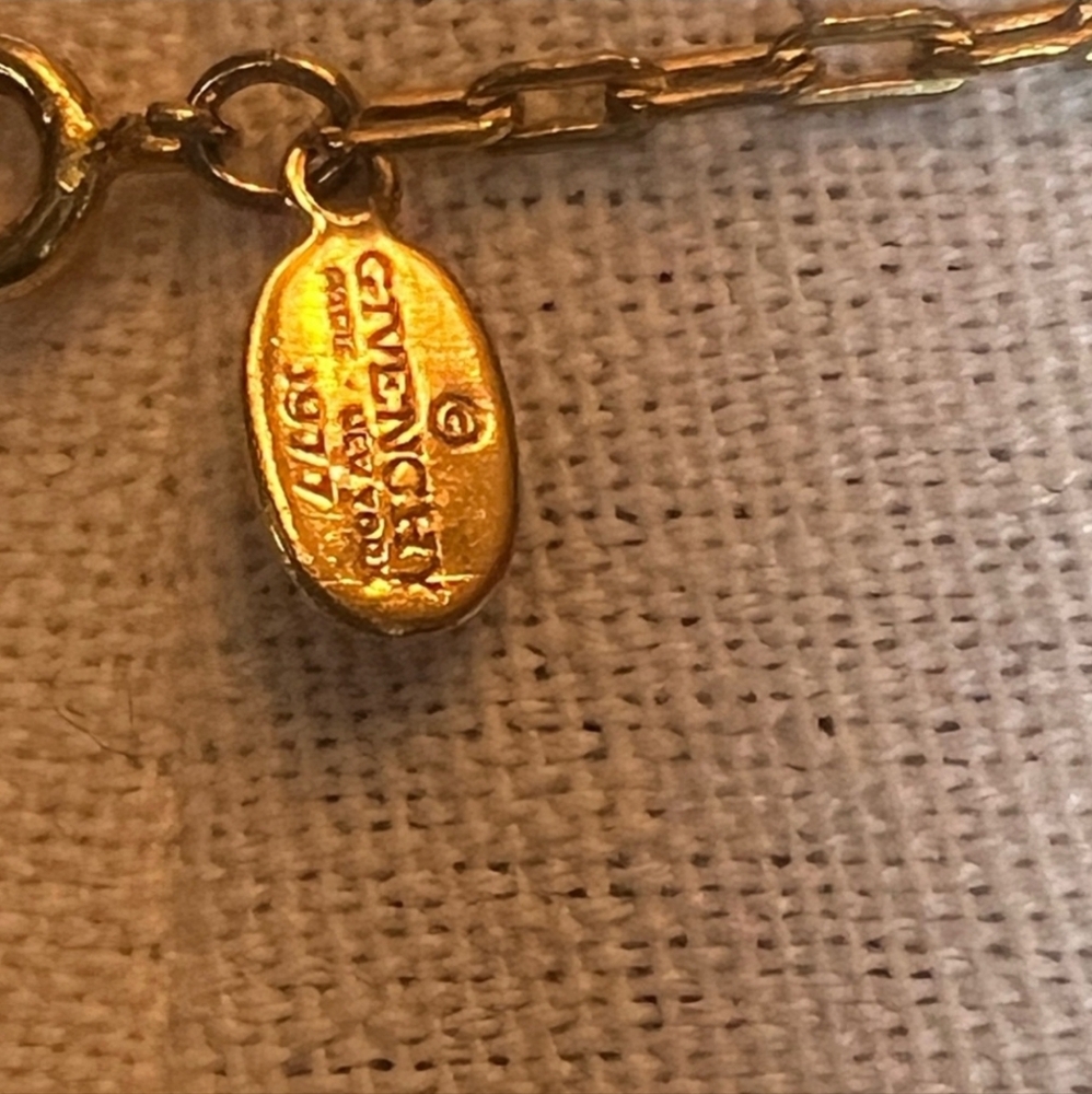 GIVENCHY Double G Logo Vintage Choker Necklace - Picture 7 of 9